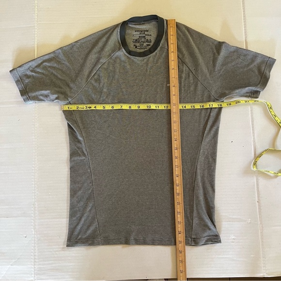 Patagonia Capilene 2 Short Sleeve Thermal Lightweight Base Layer Shirt Gray - Picture 3 of 6